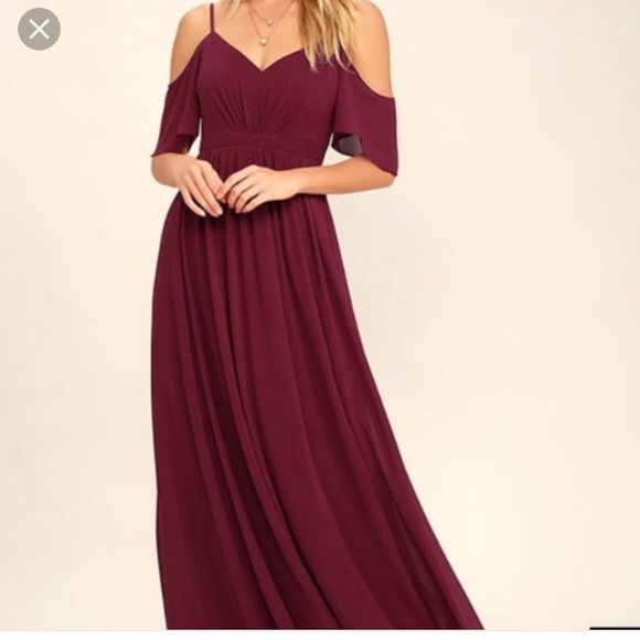 Lulus Dresses & Skirts - Lulu’s maroon cold shoulder prom dress